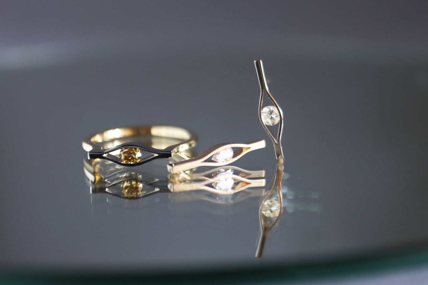 LIMITED SHOP<br><small><small> 11/20-11/26 阪急うめだ本店</small></small>