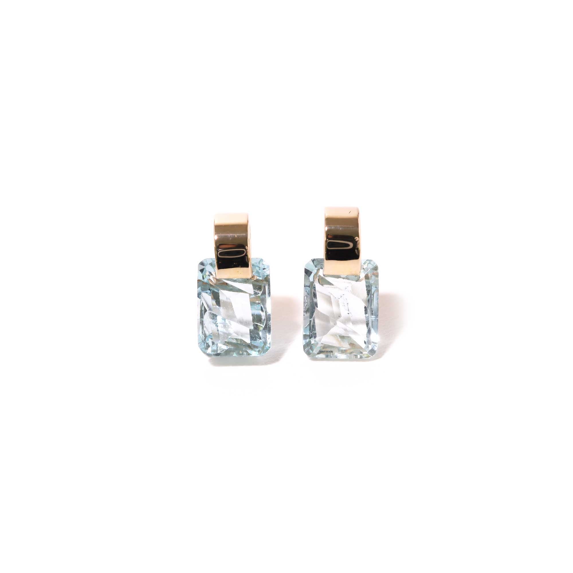 Ruffle / Pierced Earrings <br> Aquamarine