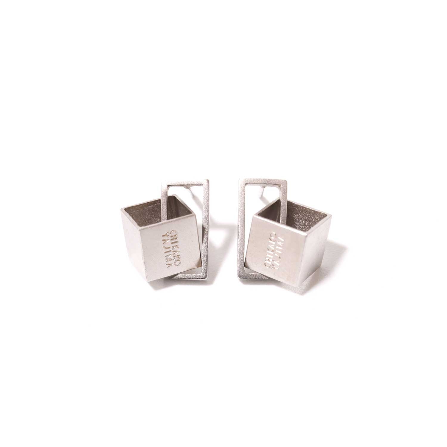Cube / Pierced Earrings <br> Silver