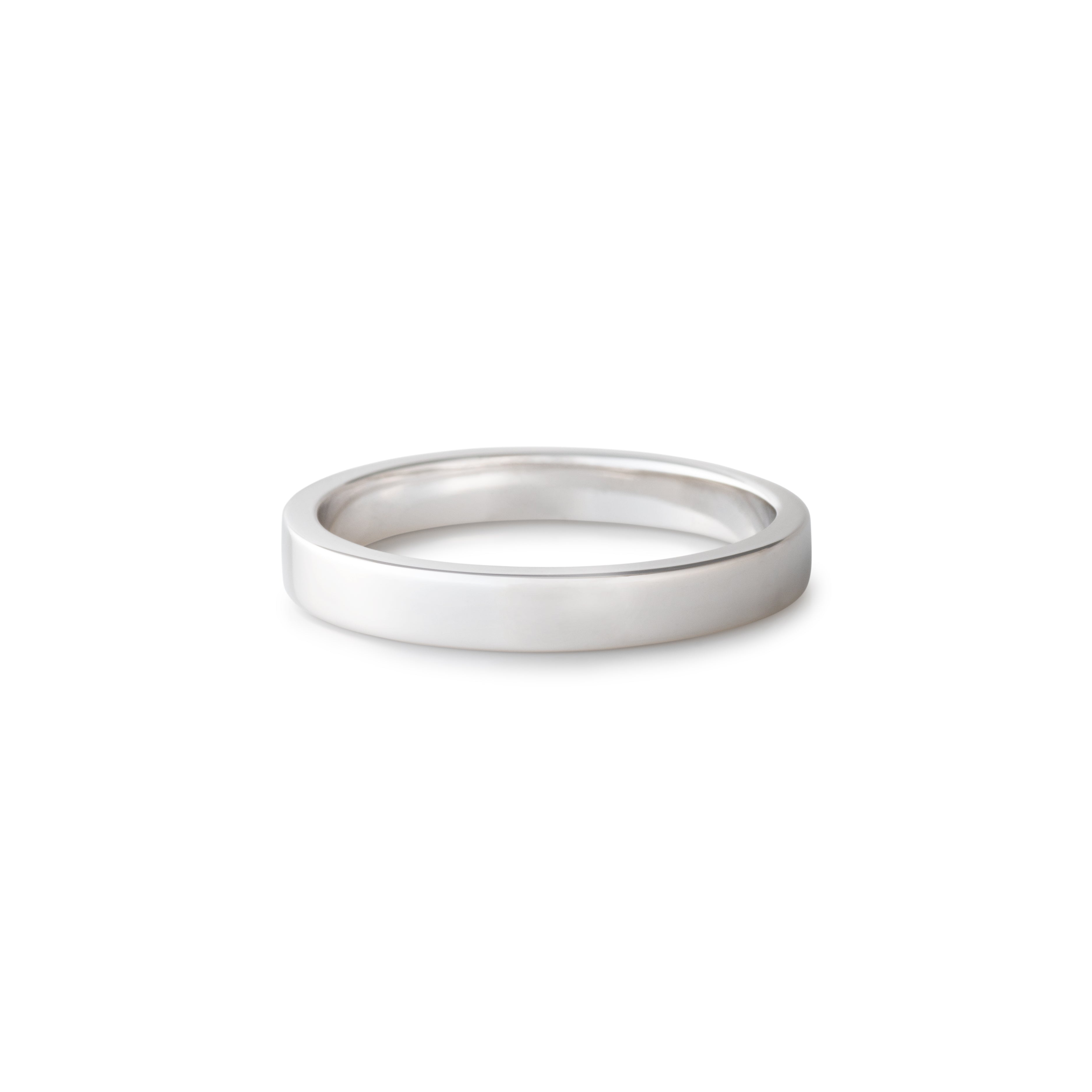 Rectangle Ring / 3.0 <br> Pt900 <br> glossy
