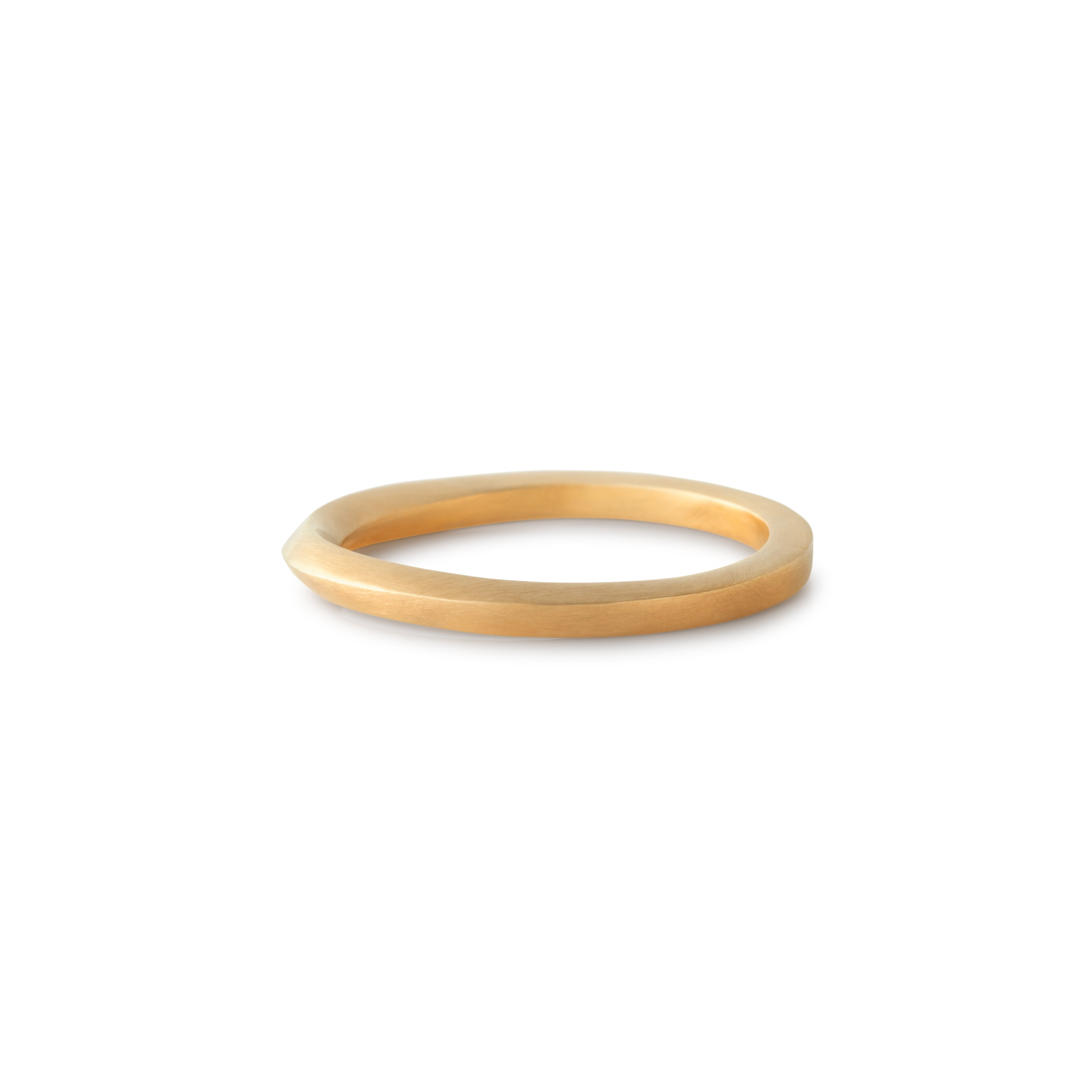 Mobius Ring <br> K18YG <br> matte