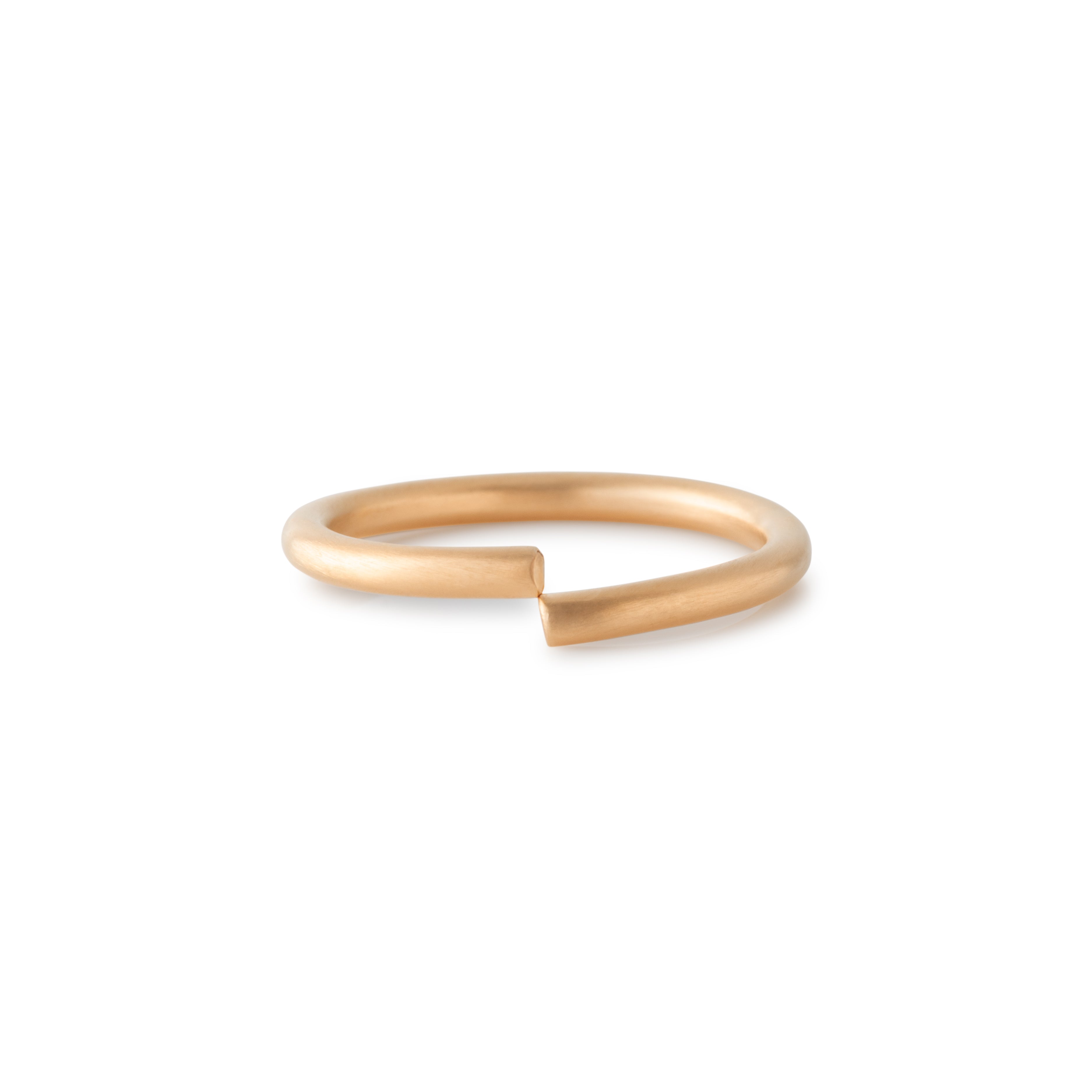 ∞ Ring round <br> K18YG <br> matte