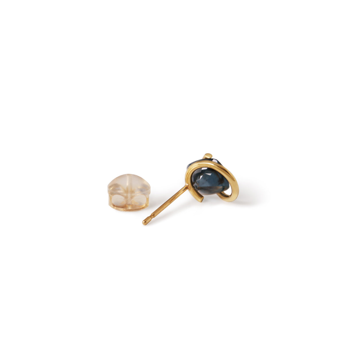 Circle / Pierced Earrings <br> Sapphire