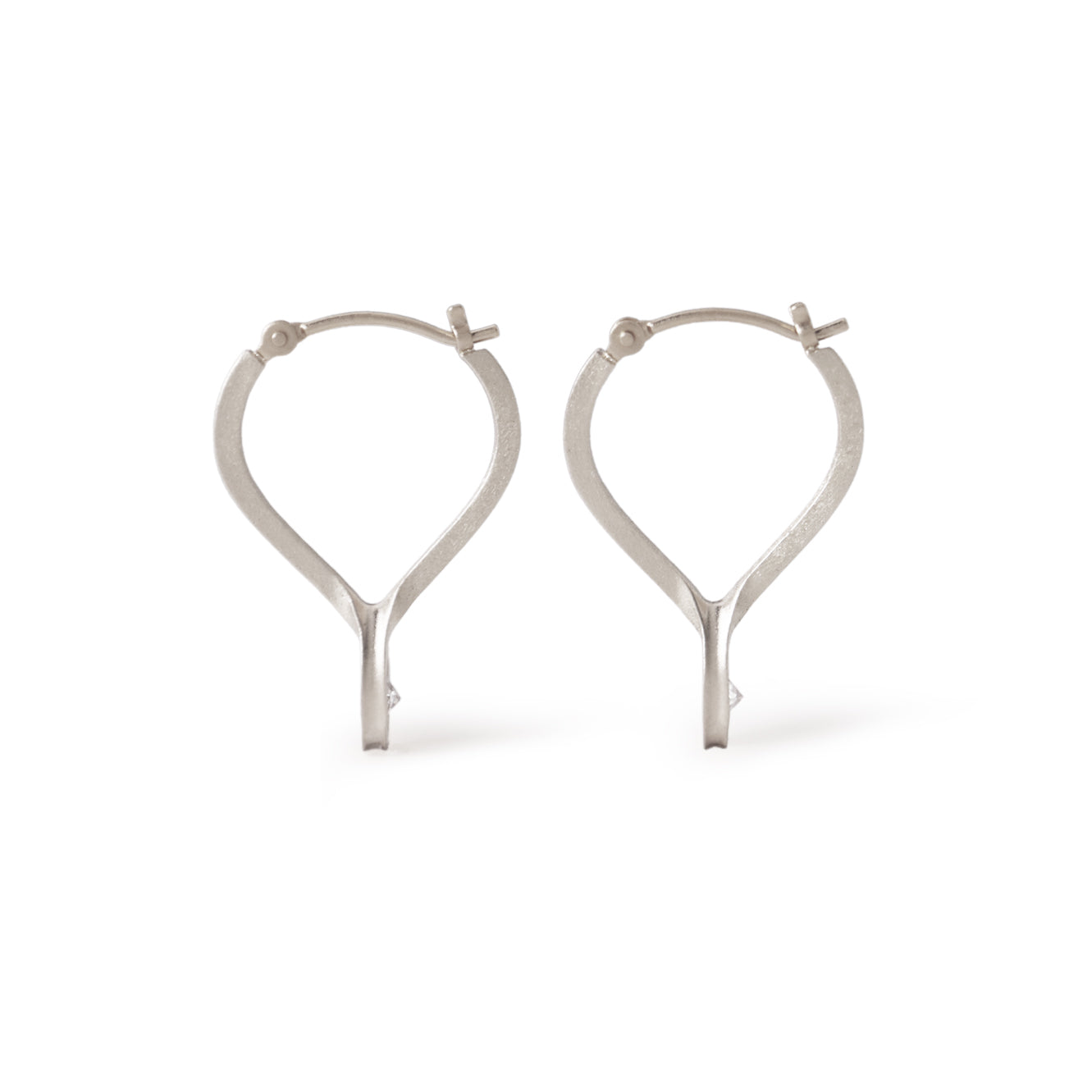 Mobius Pierced Earrings <br> Pt900