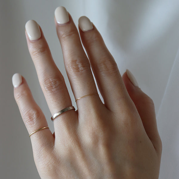 Rectangle Ring / 2.0 <br> Pt900 <br> glossy