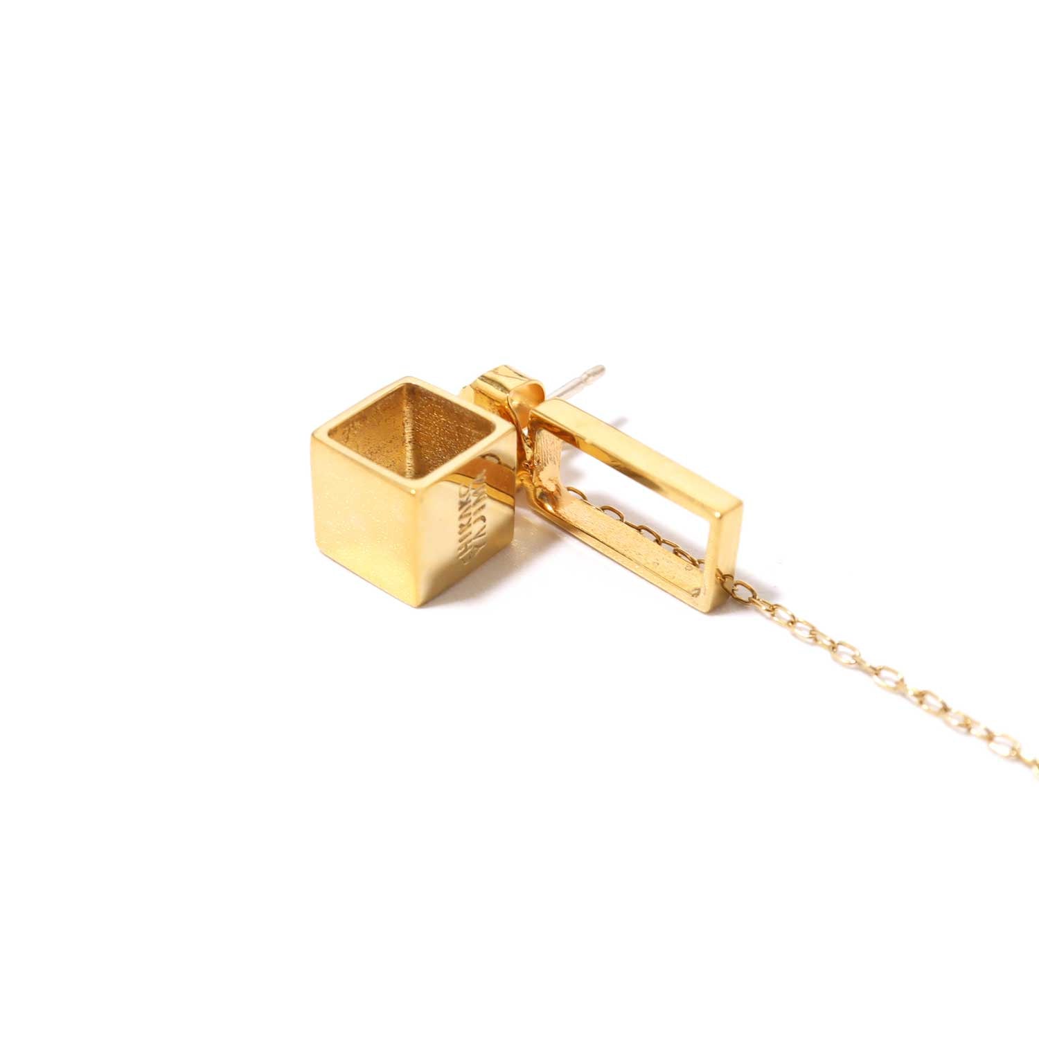 Cube chain / Pierced Earring