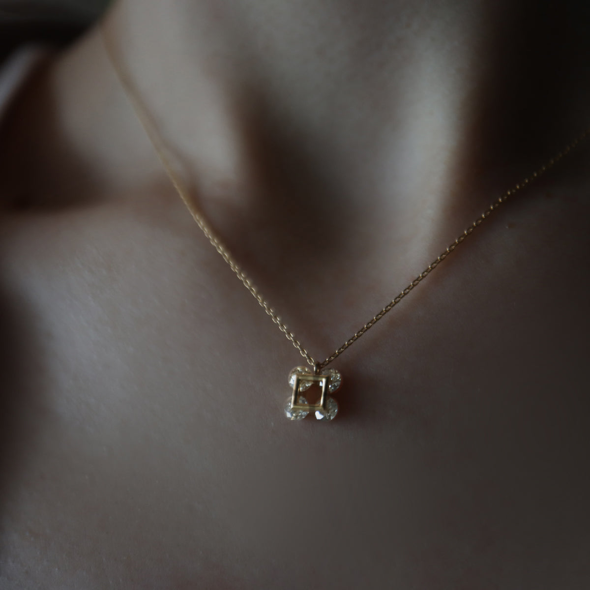 Graham4 / Necklace <br> Gold