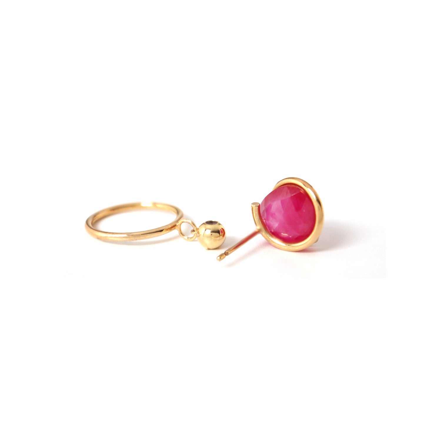 Circle / Pierced Earring (single) <br> Ruby