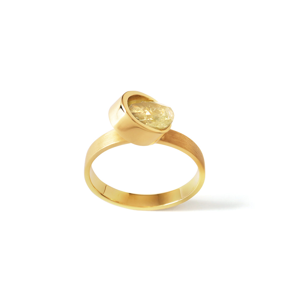 Protrude (K18) / Ring<br> Yellow diamond