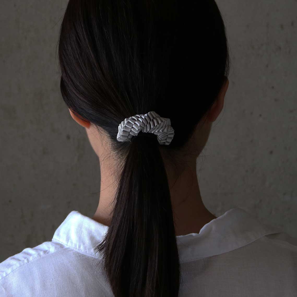 リボンを編んでお作りしたヘアゴム