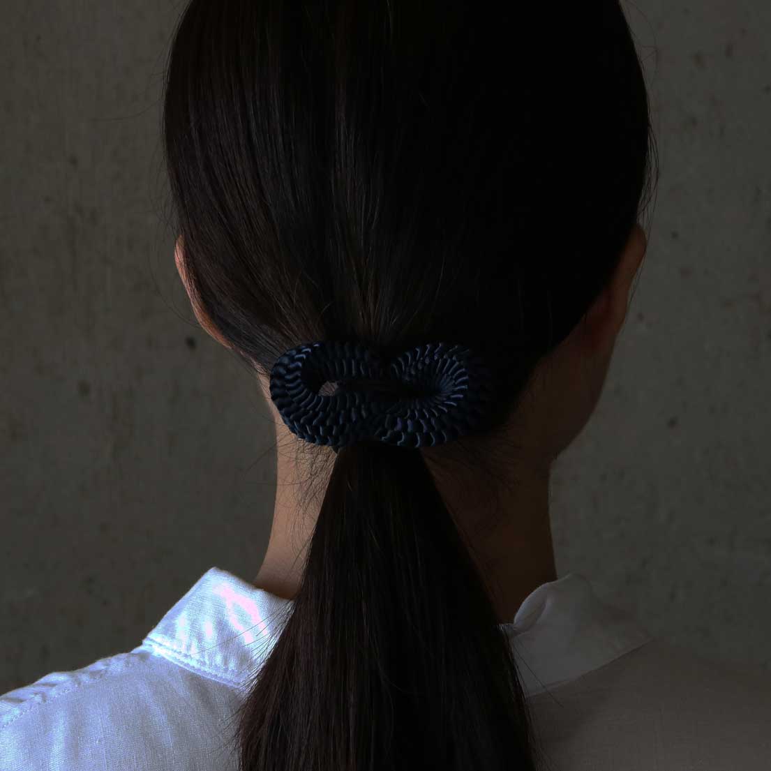 リボンを編んでお作りしたヘアゴム