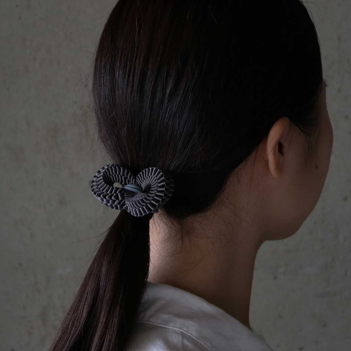 リボンを編んでお作りしたヘアゴム