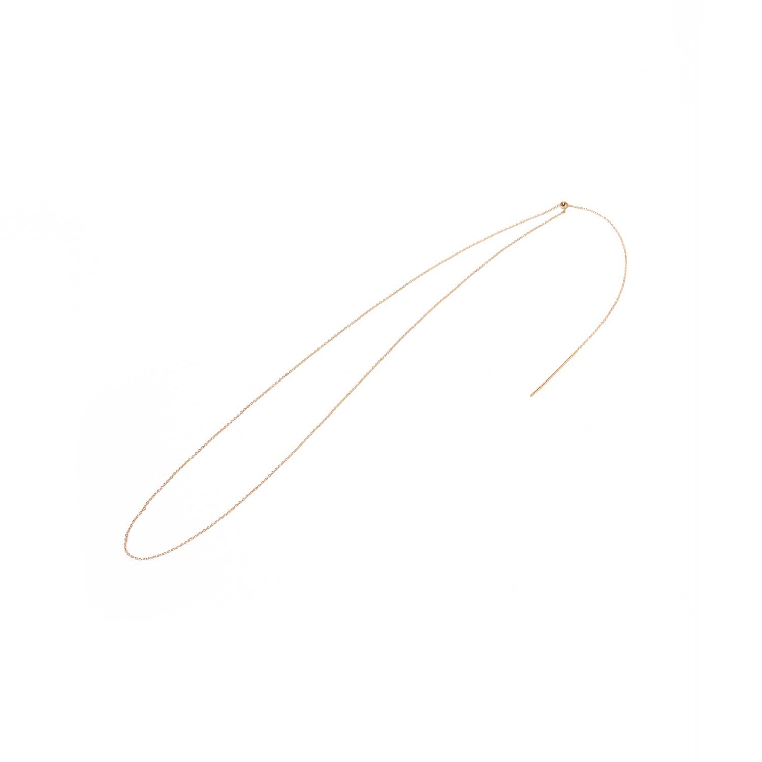 K18素材の華奢なチェーンネックレス