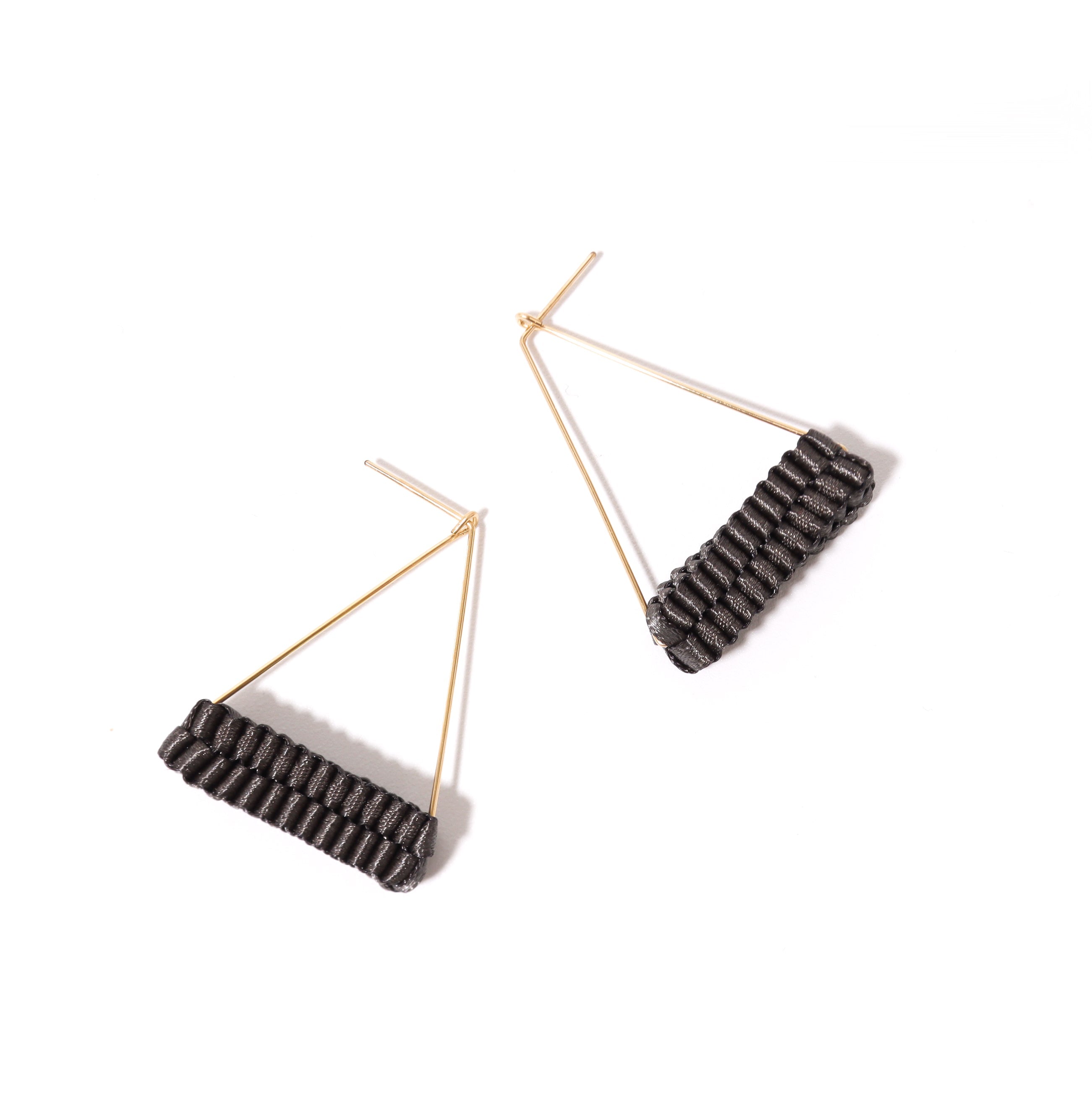 Geometry Triangle / <br> Pierced Earrings <br> Charcoal