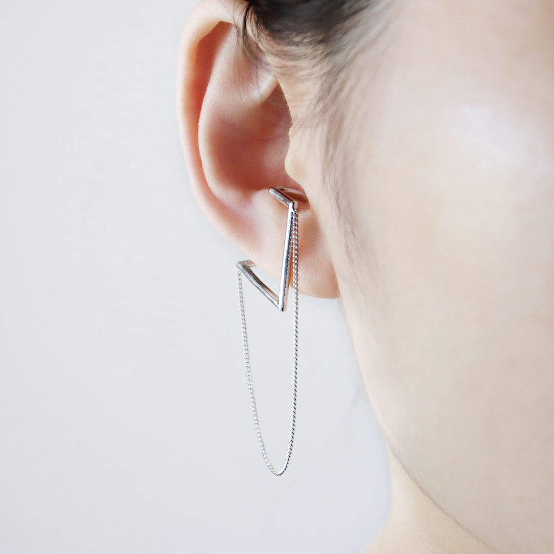 Fold / Ear cuff <br> Silver Half-Circle