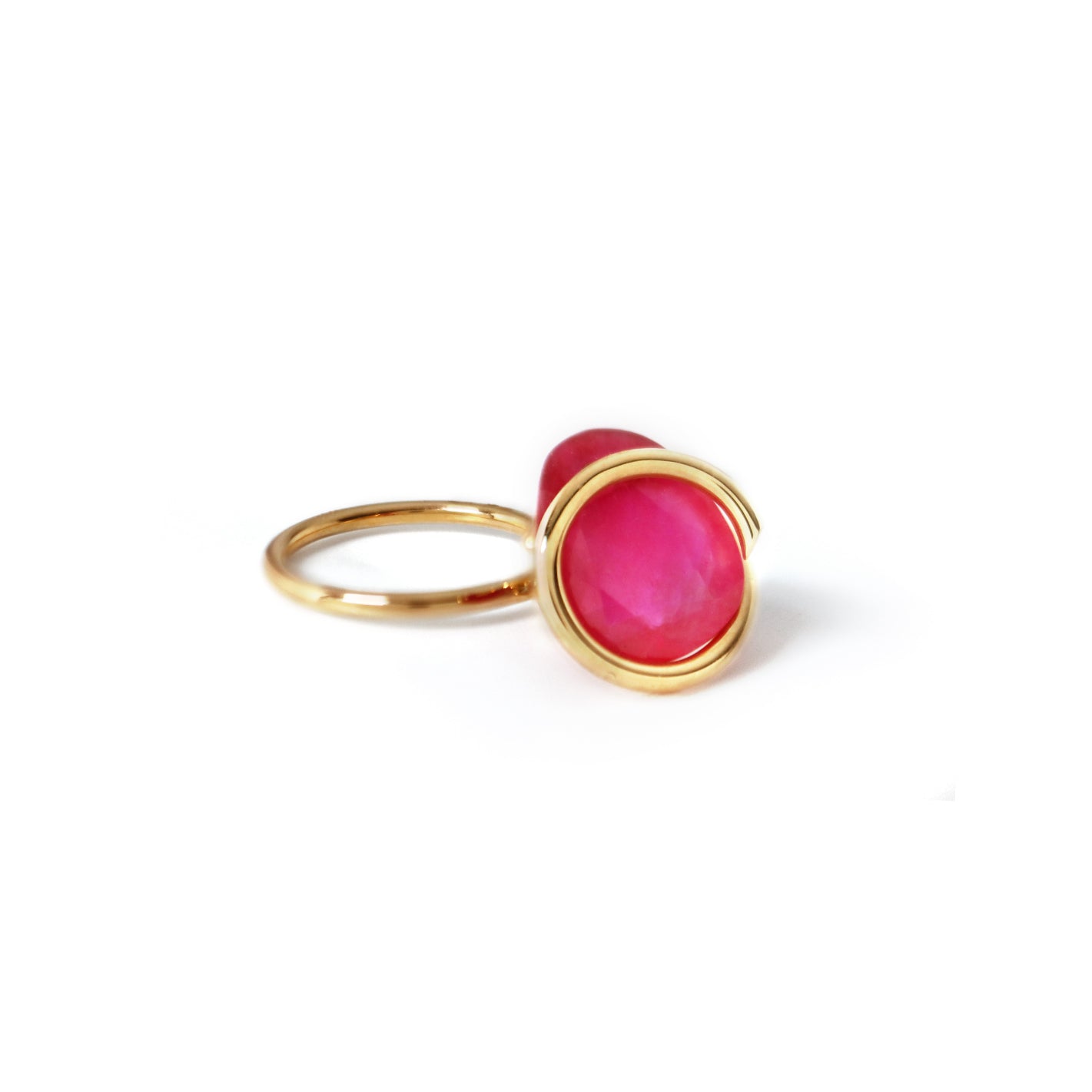 Circle / Pierced Earring (single) <br> Ruby