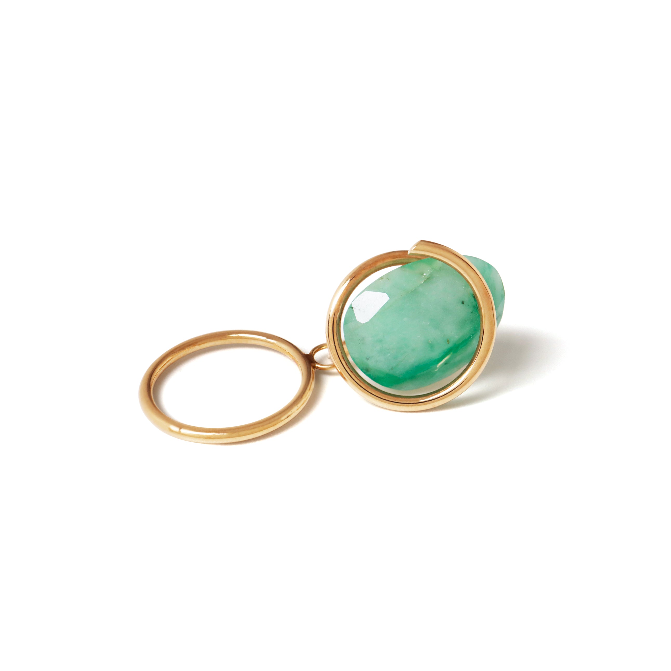 Circle / Non hole Earring (single) <br> Emerald