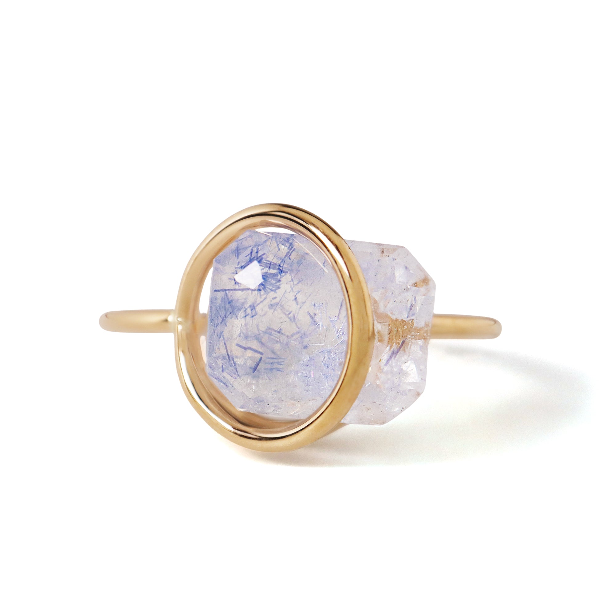 Circle / Ring <br> Dumortierite