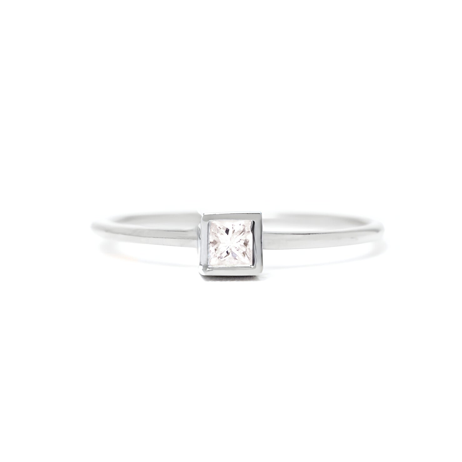 Iridescence Ring / 3.0 <br> Diamond <br> Pt900