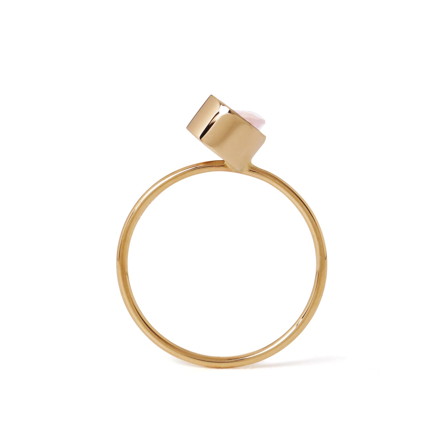 Protrude (K10) / Ring <br> Moonstone