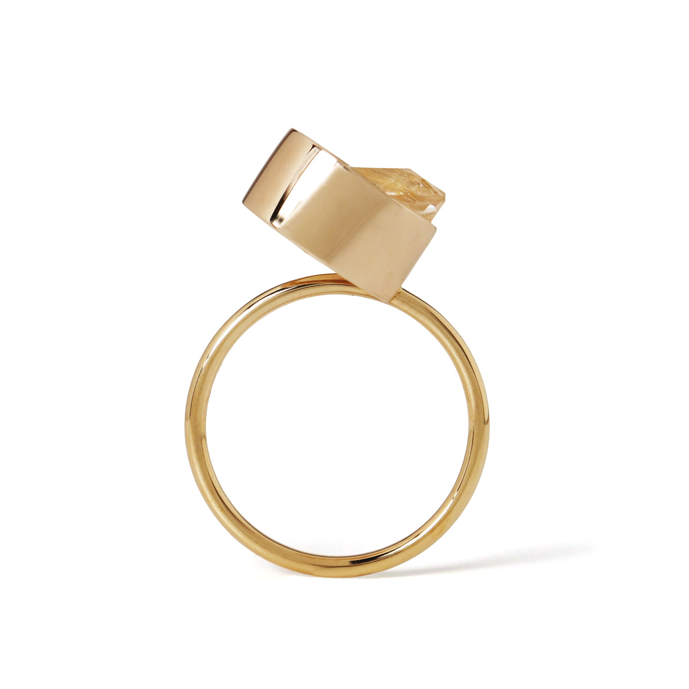 Protrude (K10) / Ring <br> Rutile topaz