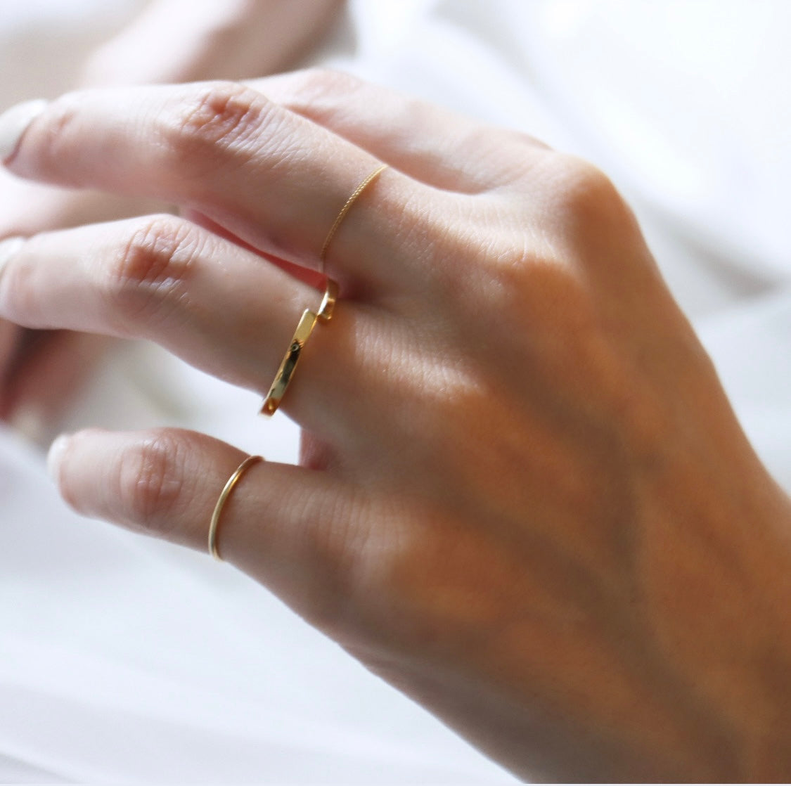 ∞ Ring / square wire