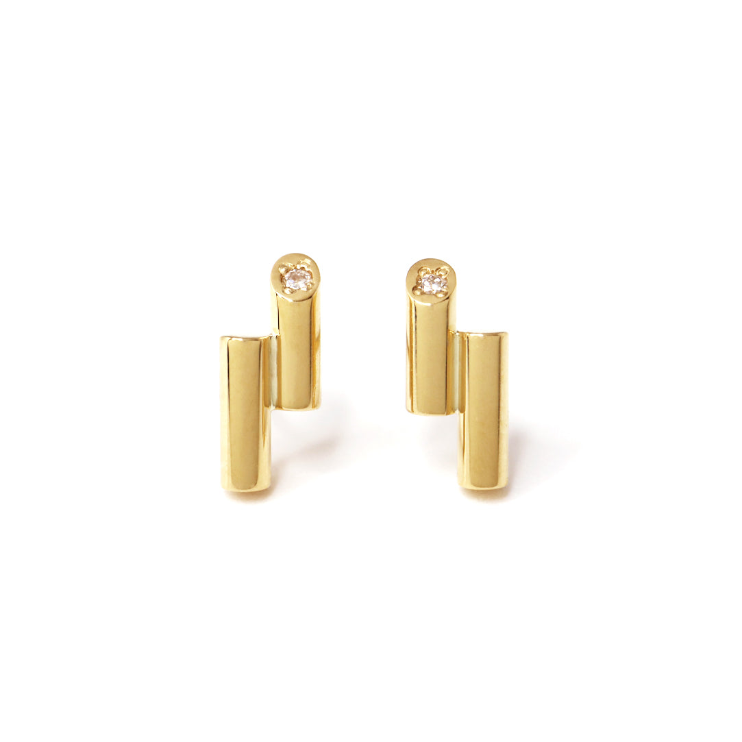 Prime / Bar <br> Pierced Earrings <br> Gold