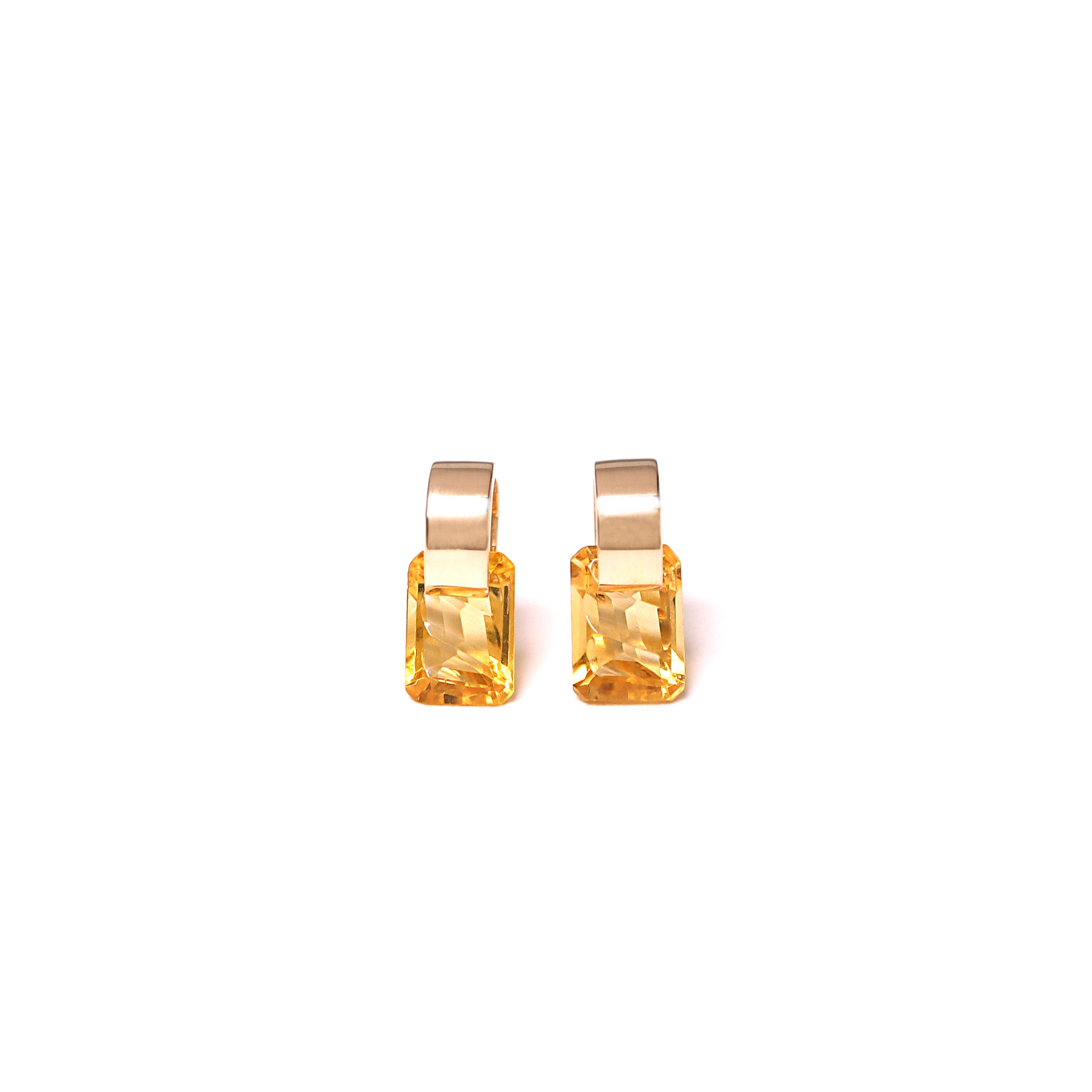 Ruffle / Pierced Earrings <br> Citrine