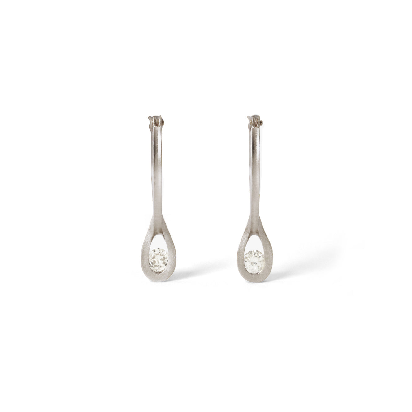 Mobius Pierced Earrings <br> Pt900