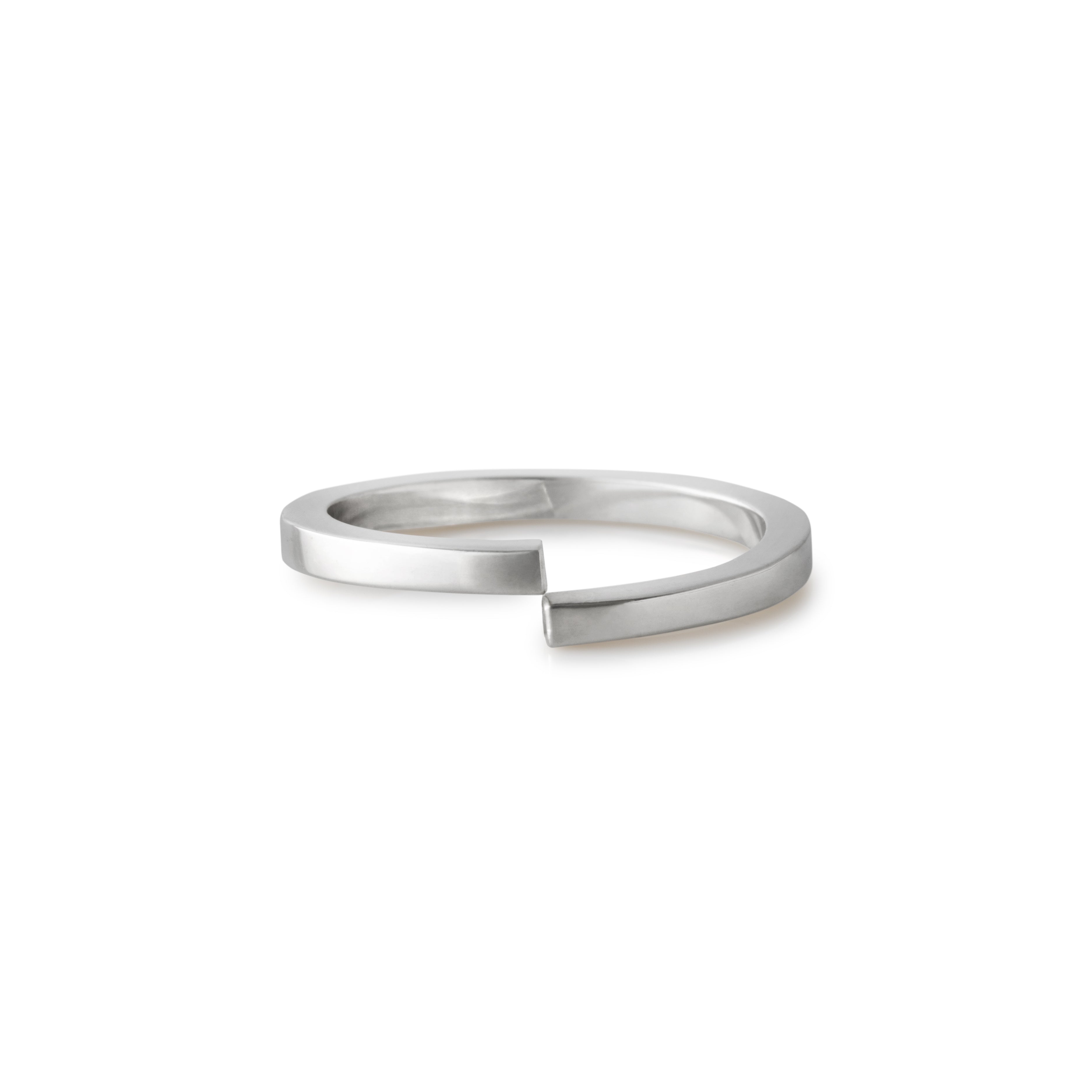 ∞ Ring square <br> Pt900 <br> glossy