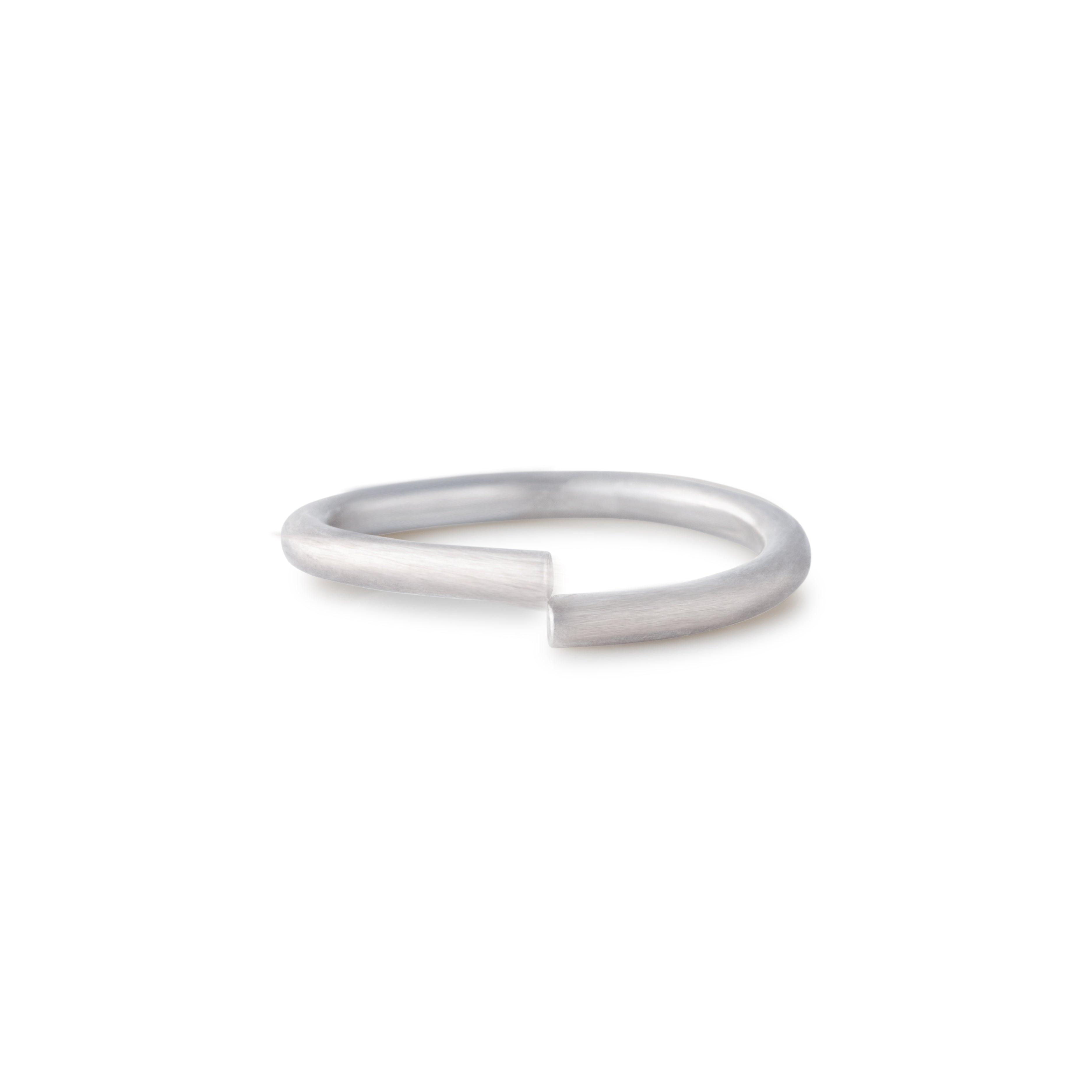 ∞ Ring round <br> Pt900 <br> matte