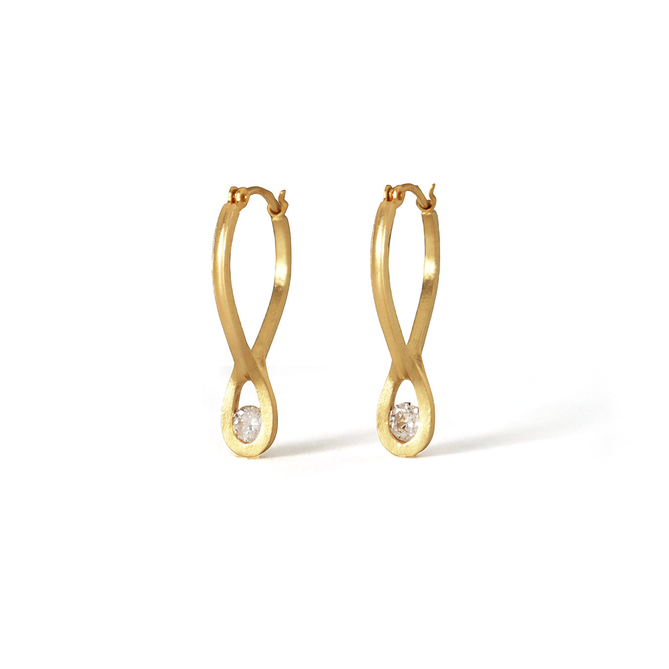 Mobius Pierced Earrings <br> Gold