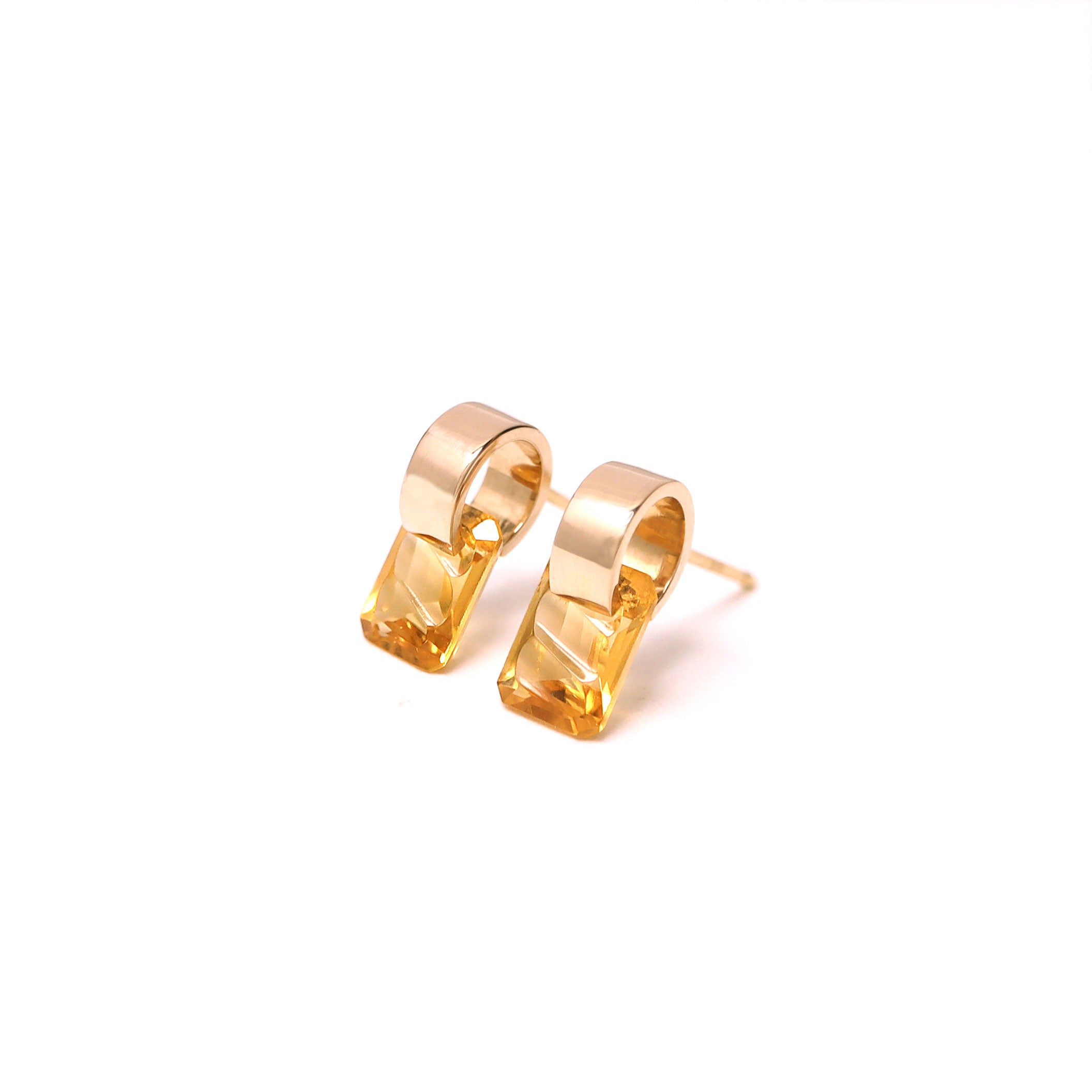 Ruffle / Pierced Earrings <br> Citrine