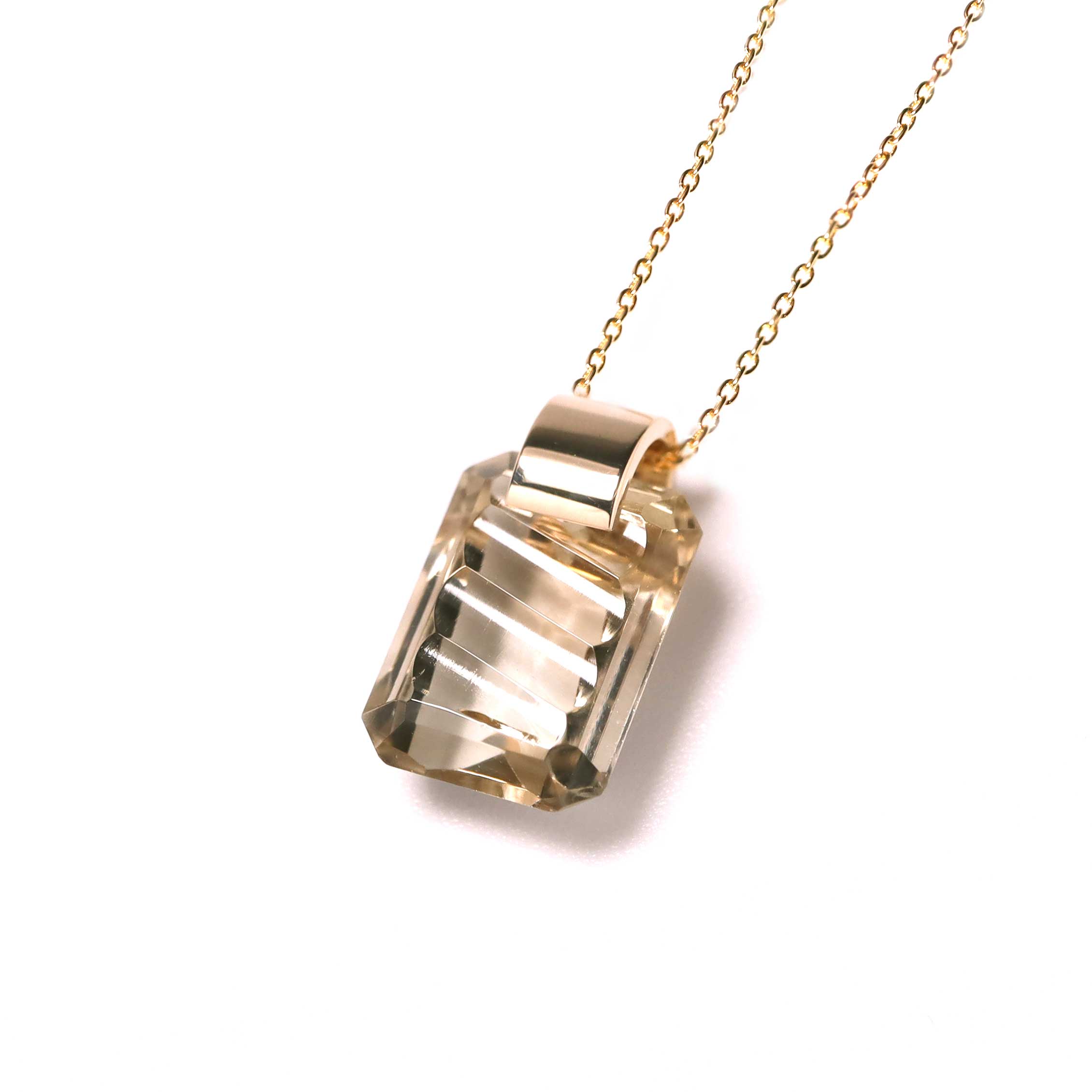 Ruffle / Necklace <br> Smoky quartz