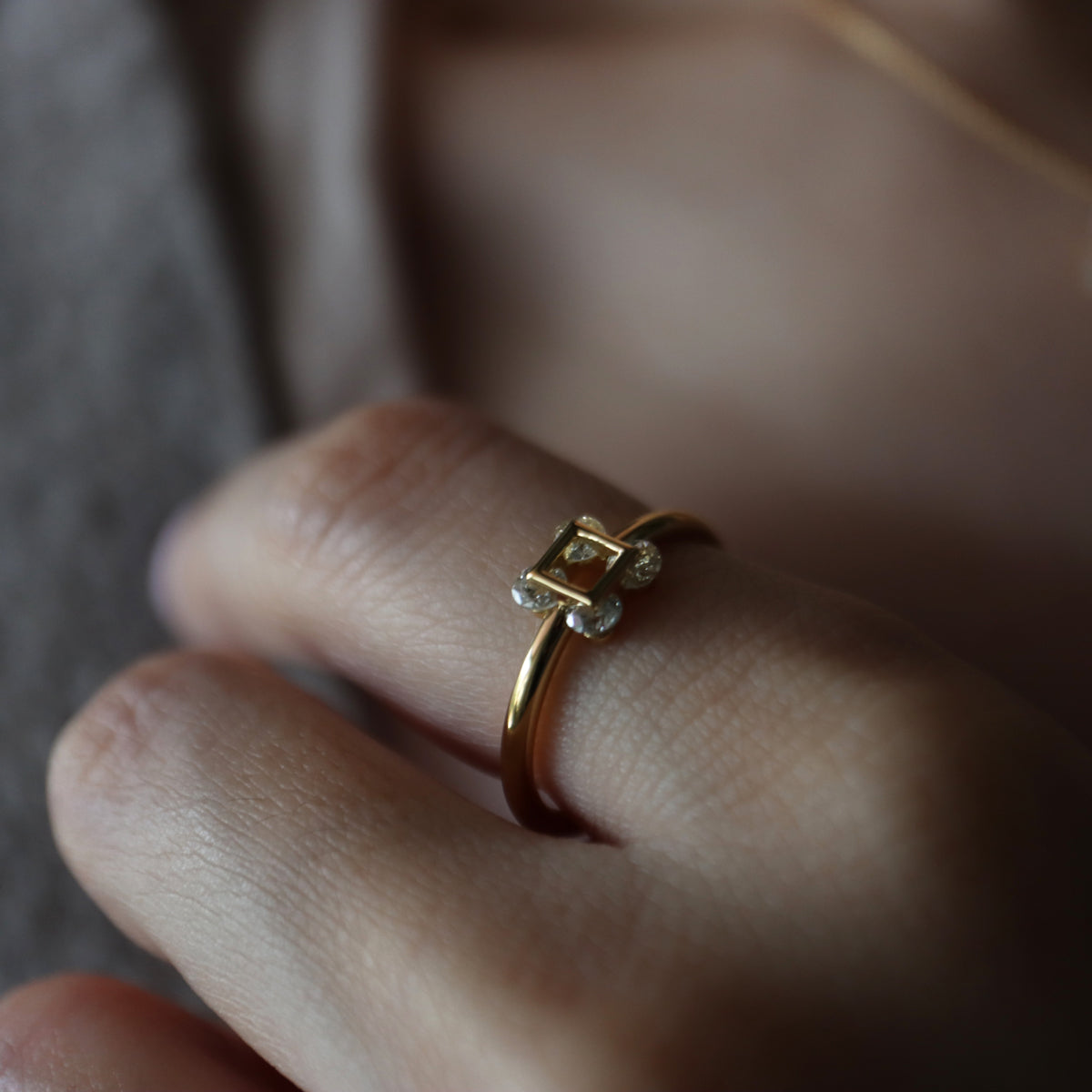 Graham4 / Ring <br> Gold