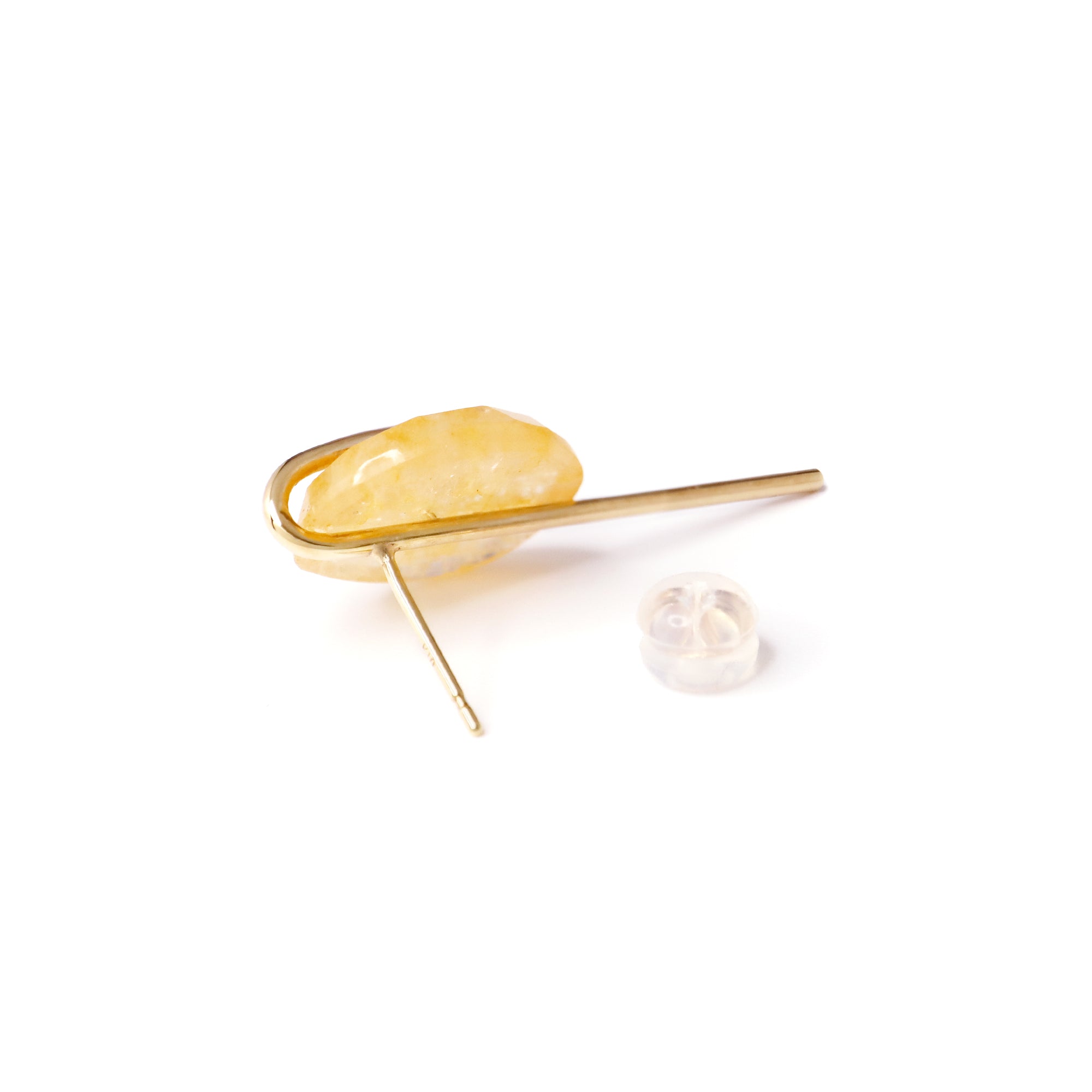 Line / Pierced Earring (single)<br> Aventurine quartz