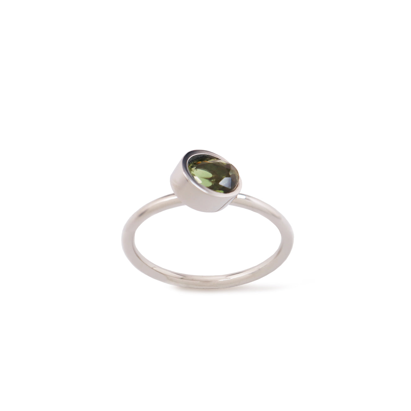 Protrude (Pt) / Ring <br> Green tourmaline