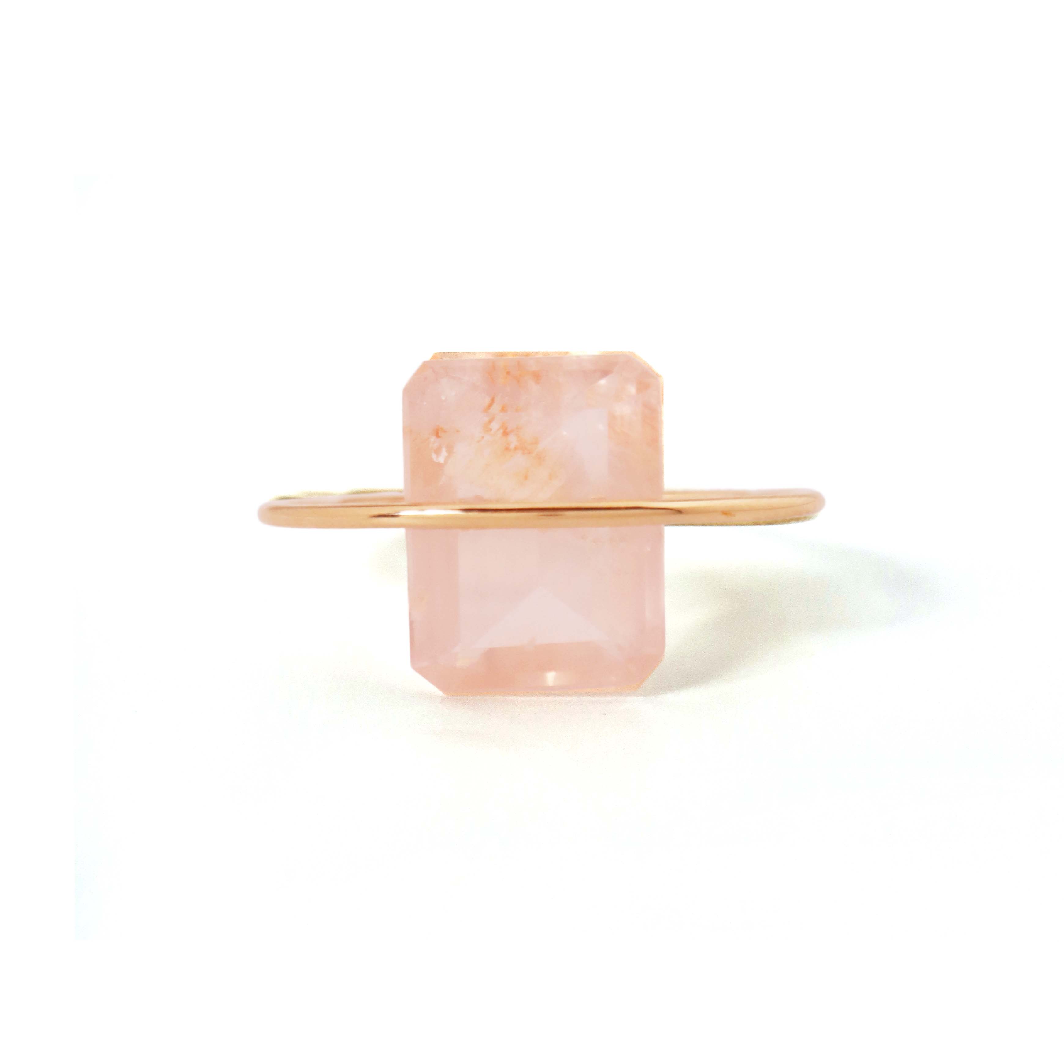 Luna / Ring <br> Rose quartz