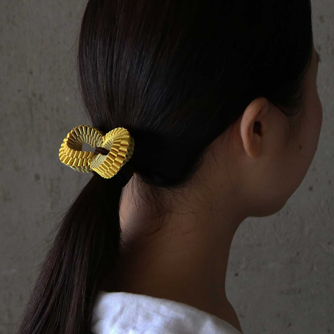 リボンを編んでお作りしたヘアゴム