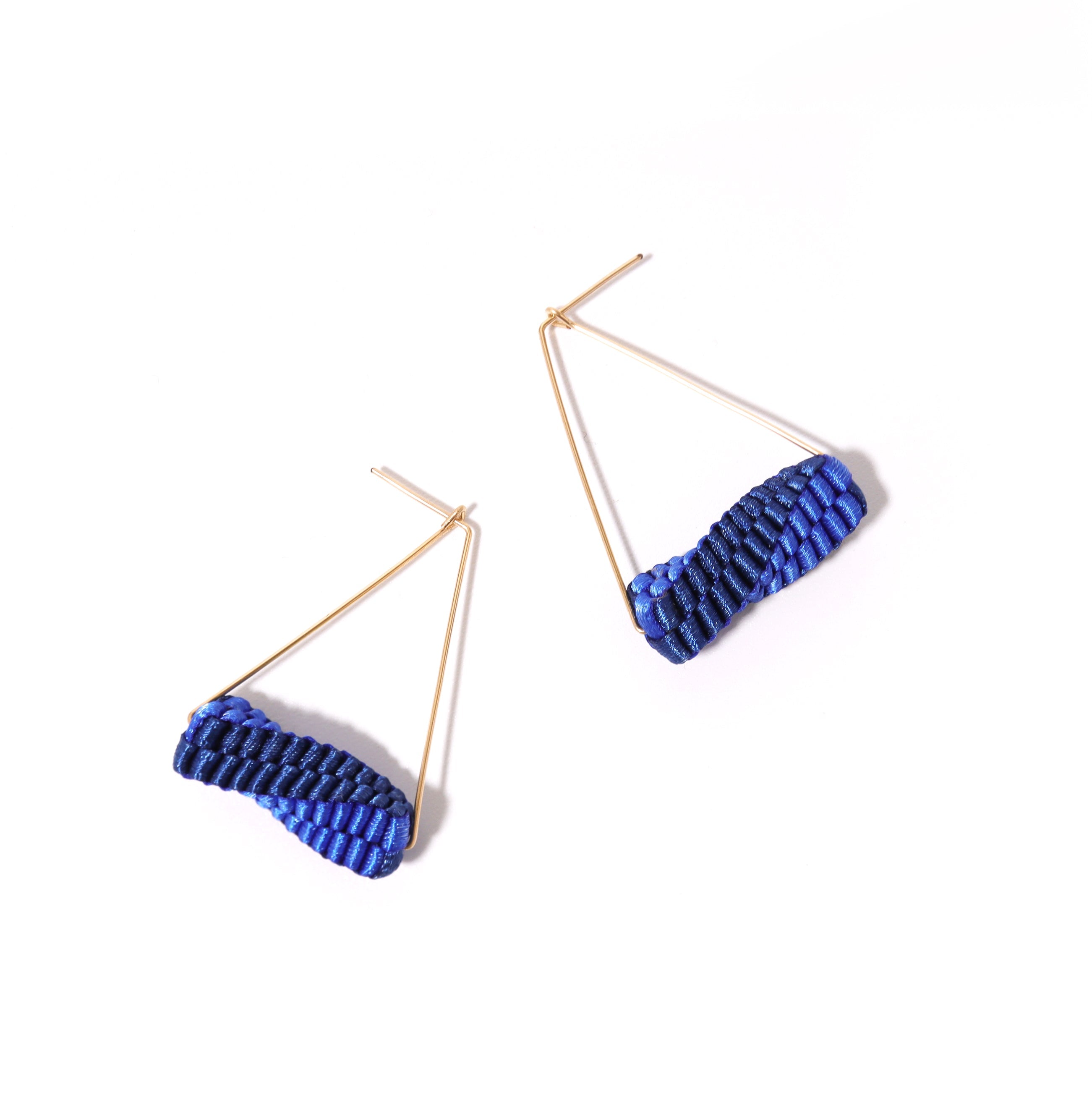 Geometry Triangle / <br> Pierced Earrings <br> Blue