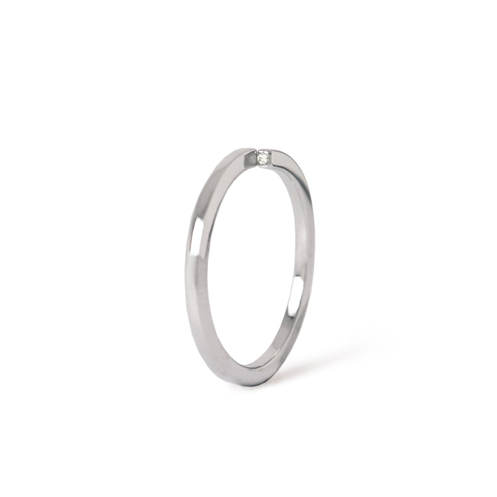 ∞ Ring square <br> Pt900 <br> glossy