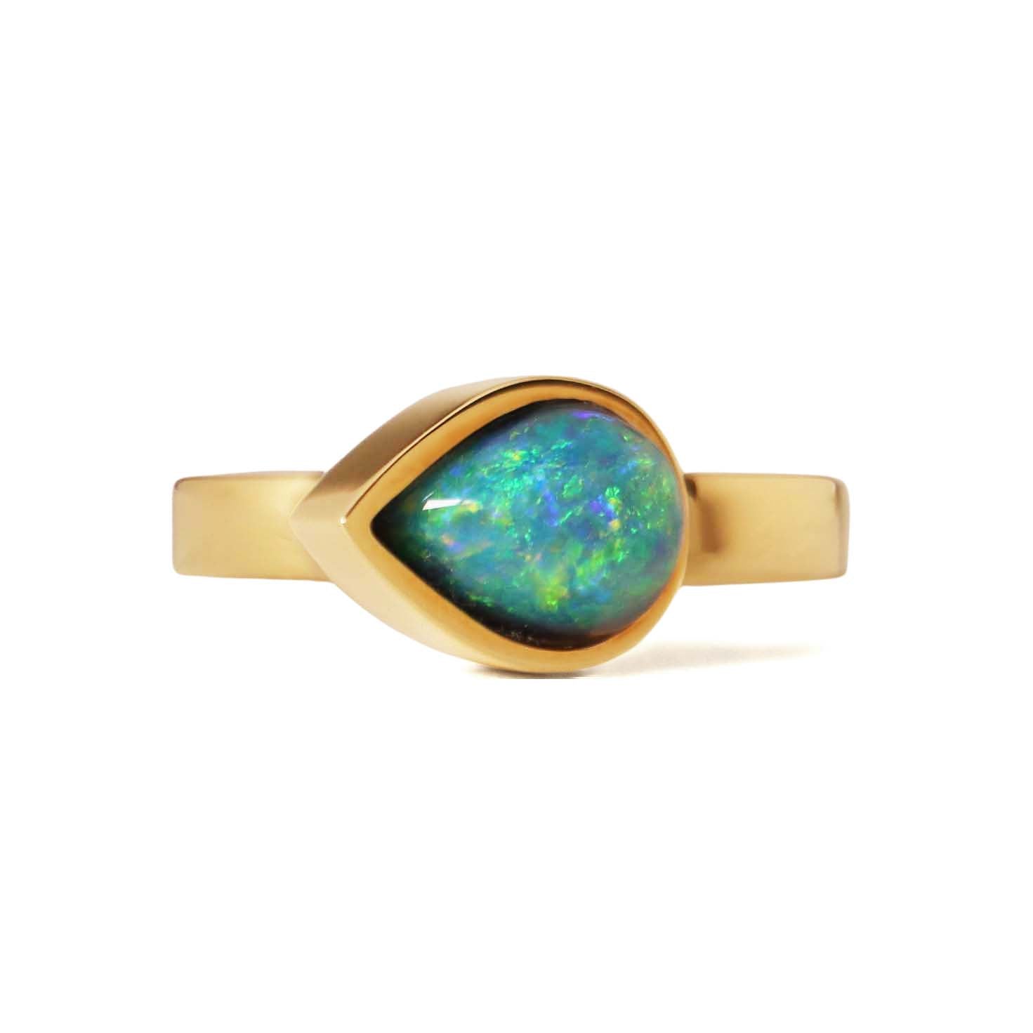 Protrude (K18) / Ring <br> Black opal