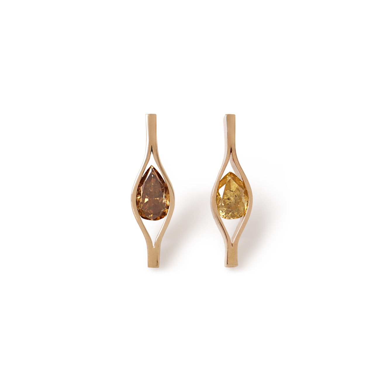 Honeycomb(K10) / Pierced Earrings <br> diamond