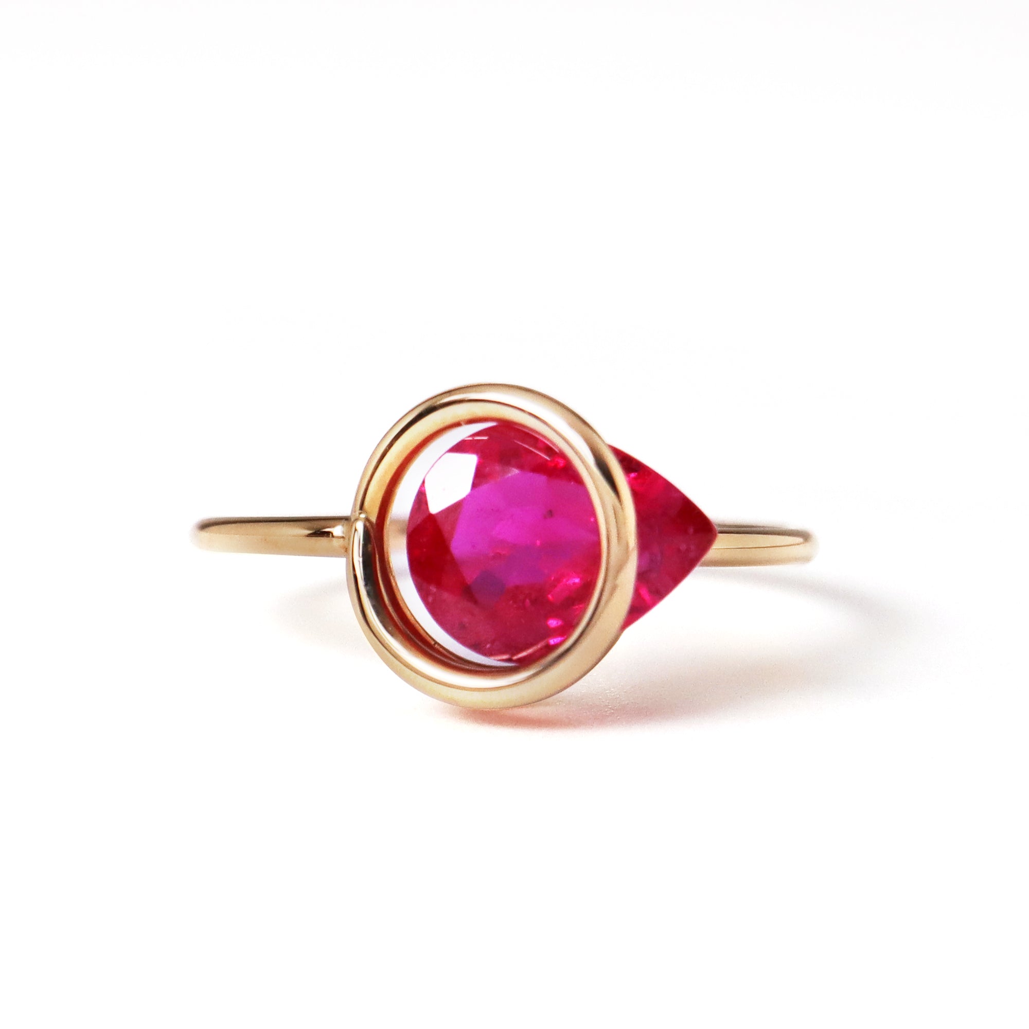 Circle / Ring <br> Ruby