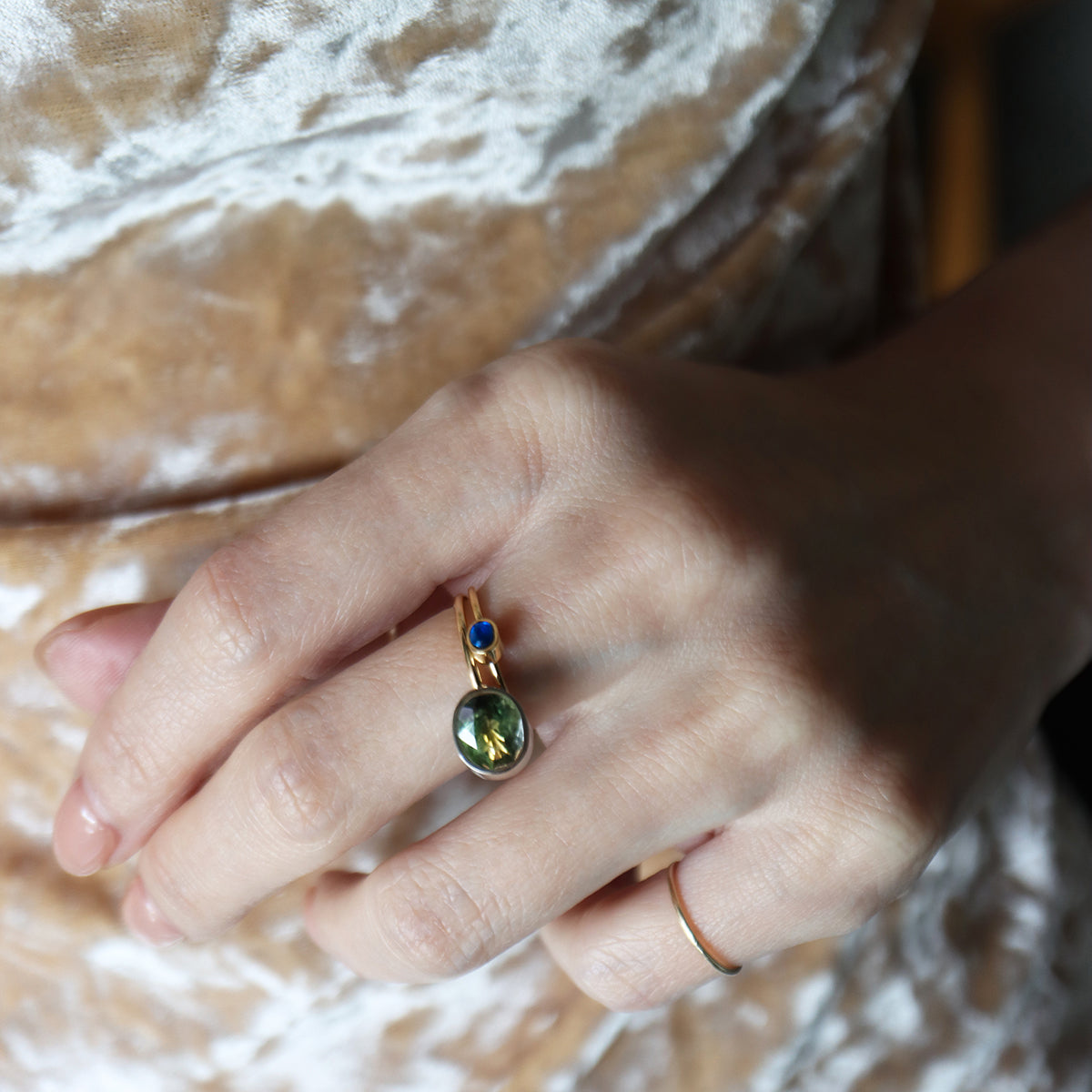 Protrude (K18) / Ring <br> Hauynite