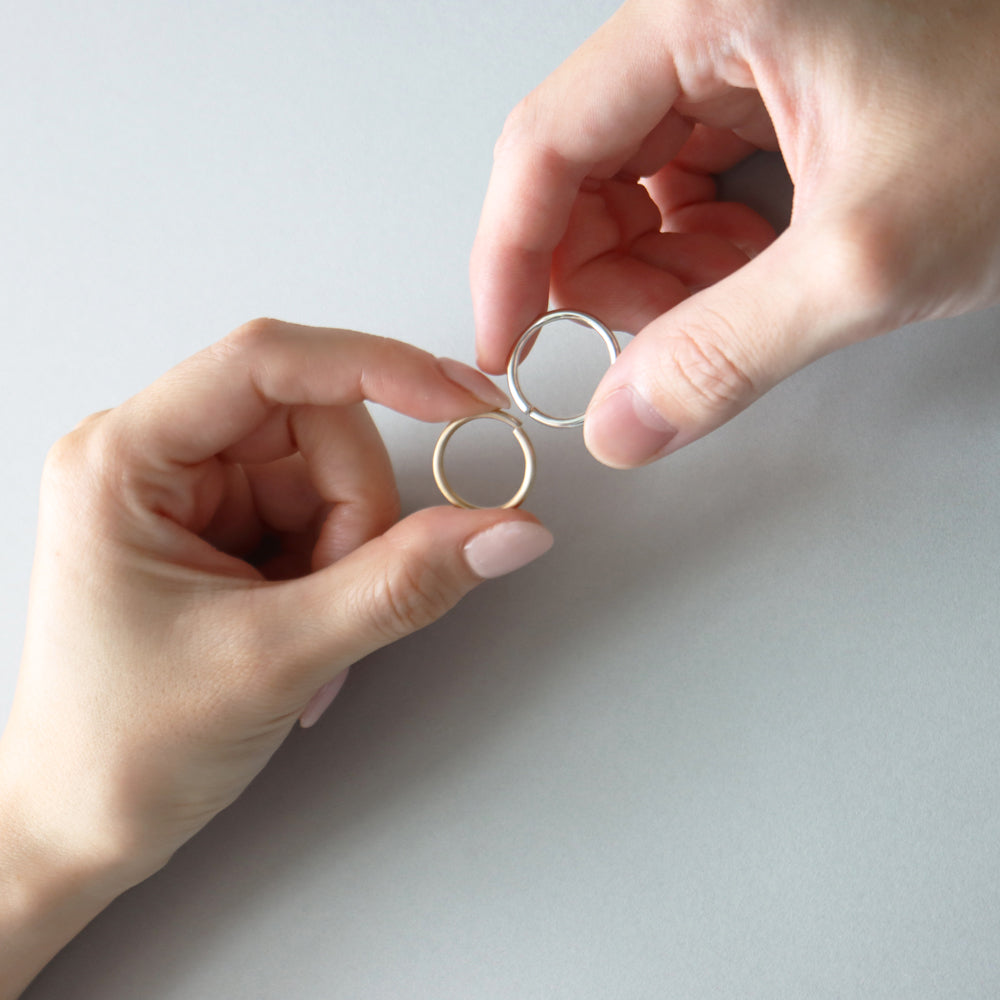 ∞ Ring square <br> Gold <br> glossy