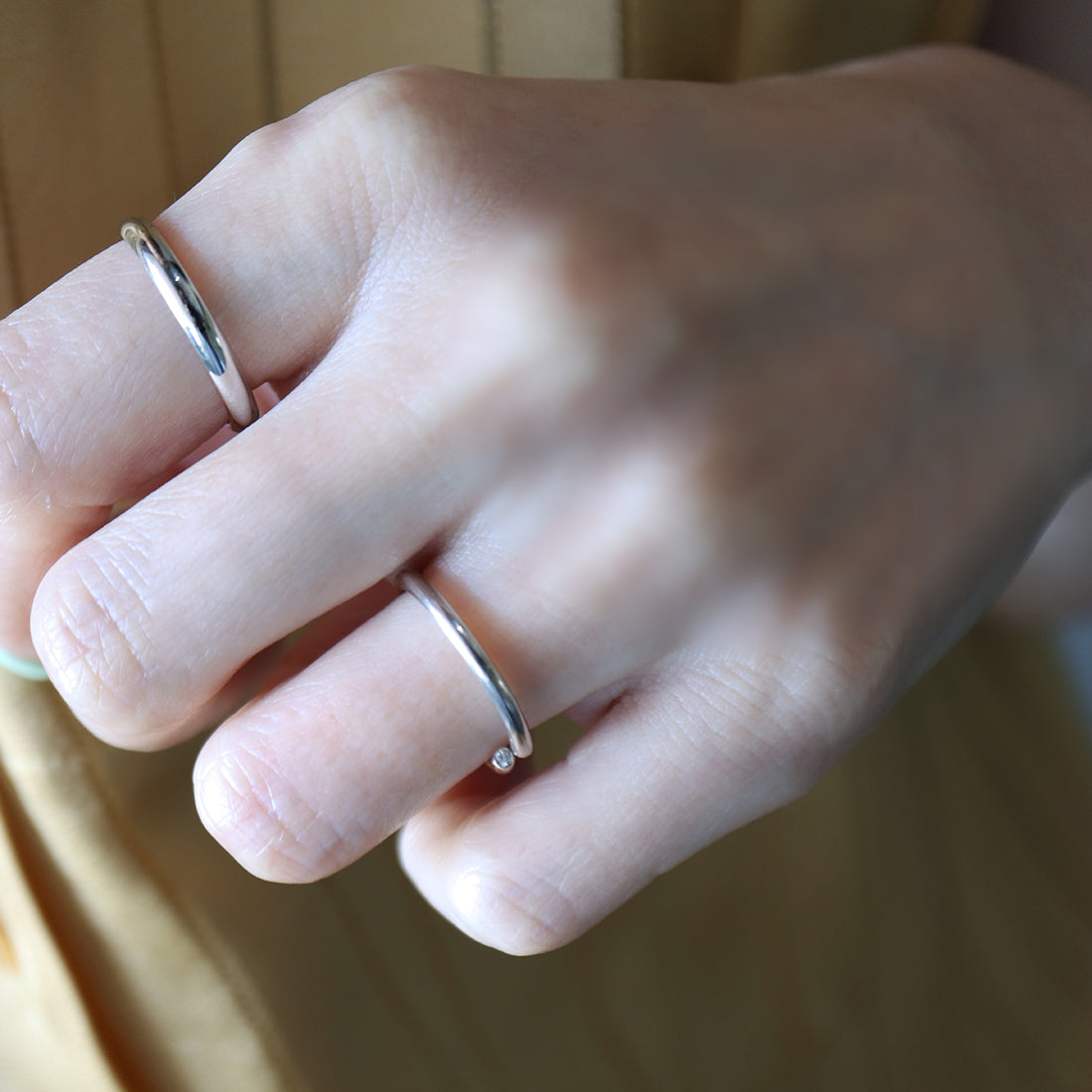 ∞ Ring round <br> Pt900 <br> glossy